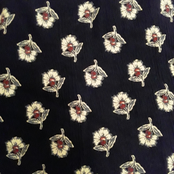 Abercrombie & Fitch Halter - Picture 5 of 6